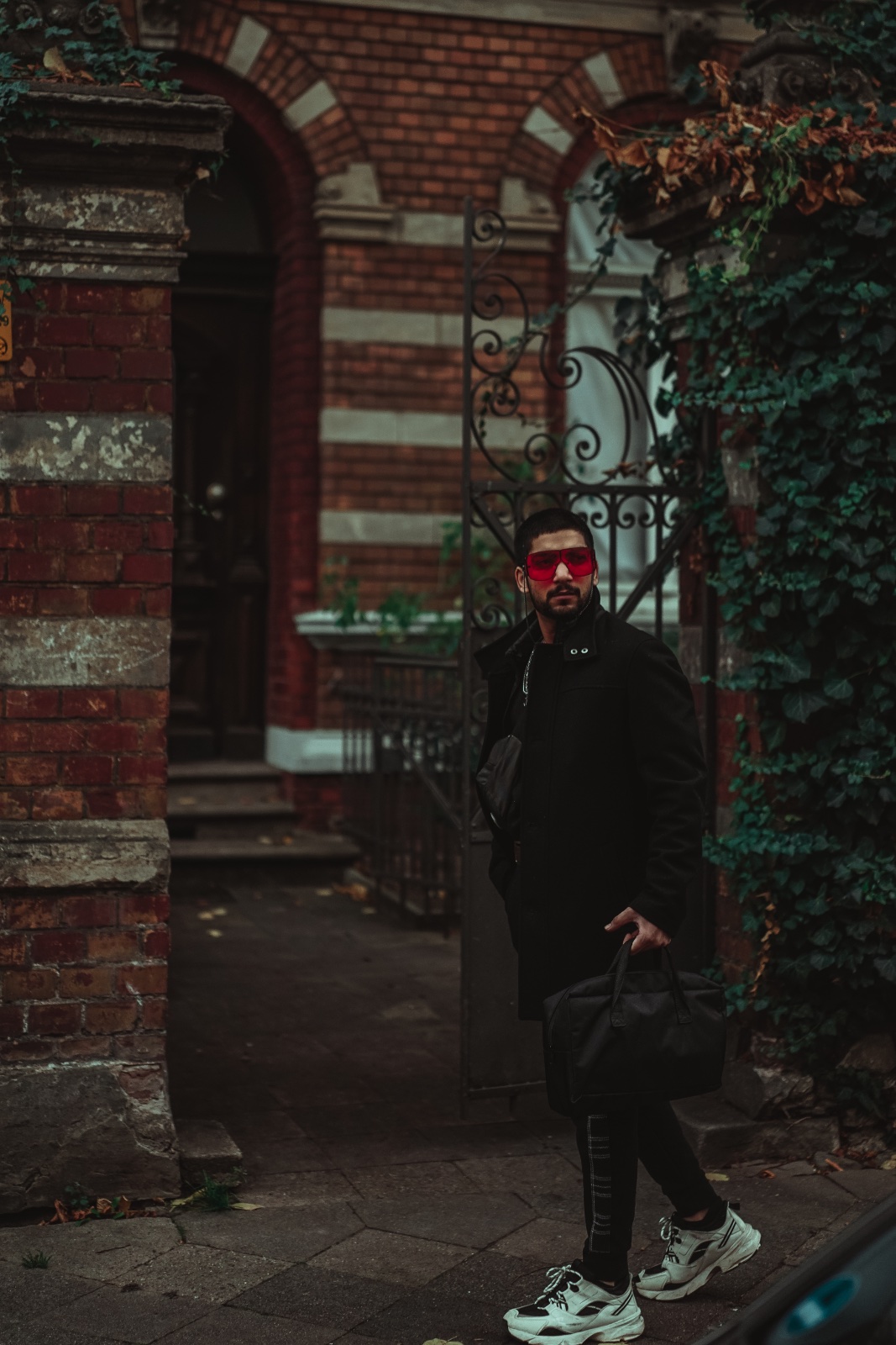 Whoja Vu — portrait